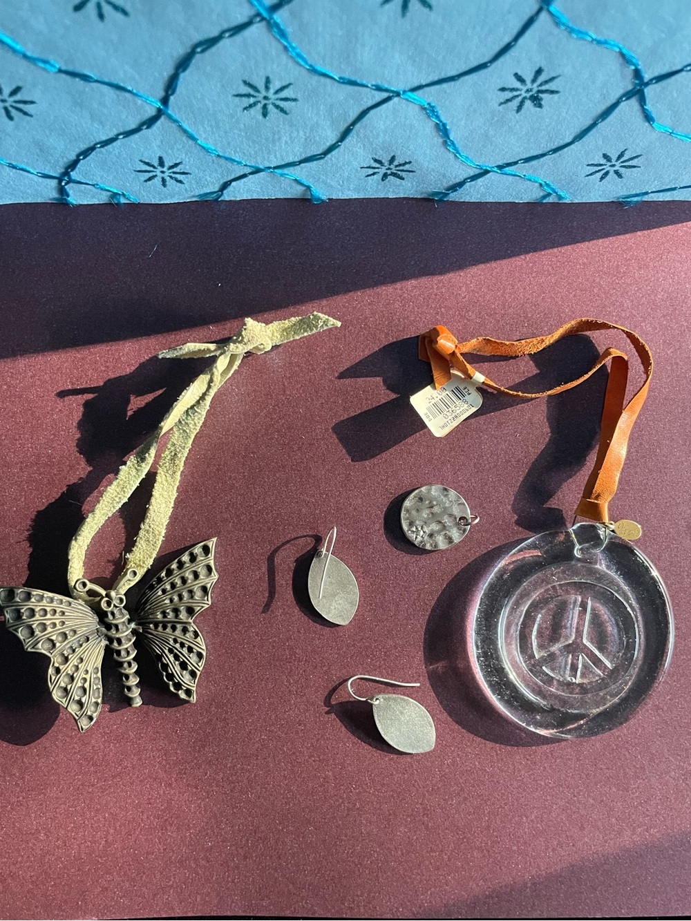 Special Dogeared Lot 2012 Rare Home and Jewelry Set Decor Charm Earrings Silver